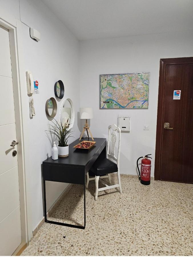 Apartmán Plaza De Armas By Rami Sevilla Exteriér fotografie